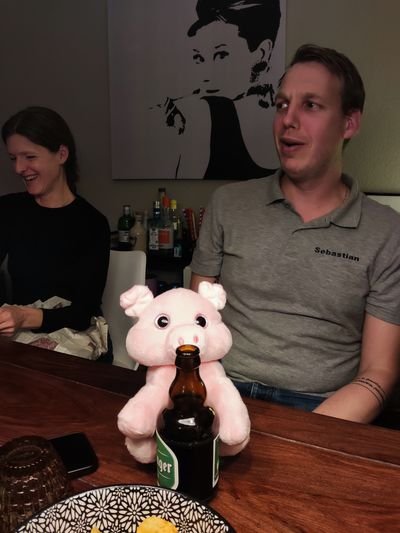 Freude über ein Wichtelgeschenk